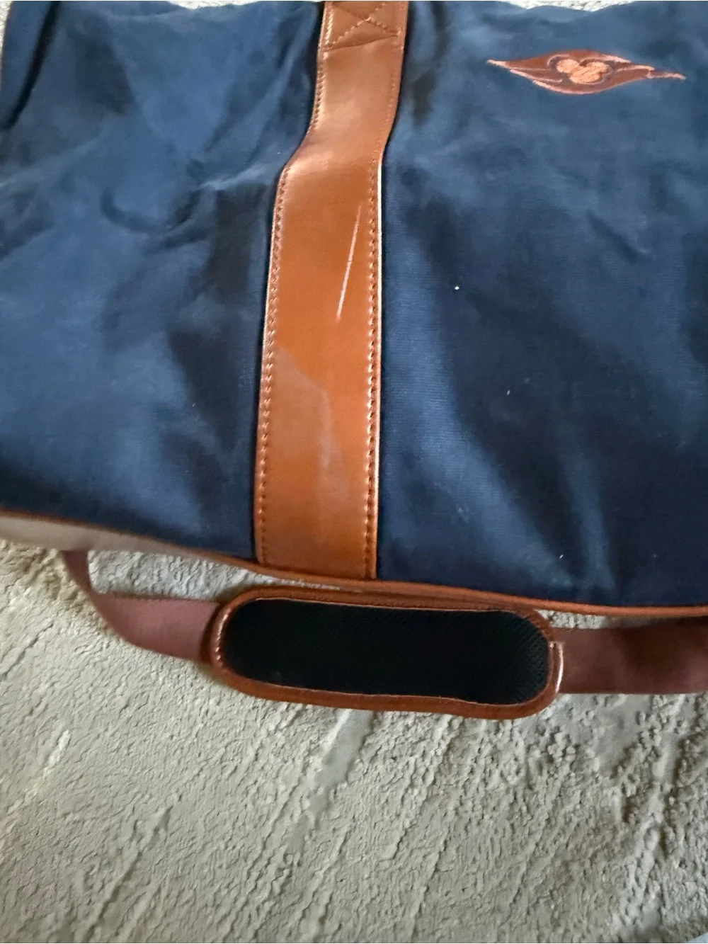 Peter Millar Navy Blue Duffel Bag Crown Seal Canvas Disney Cruise Brown Accents